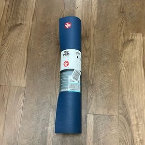 MANDUKA PRO™ YOGA MAT 6MM color Maldive